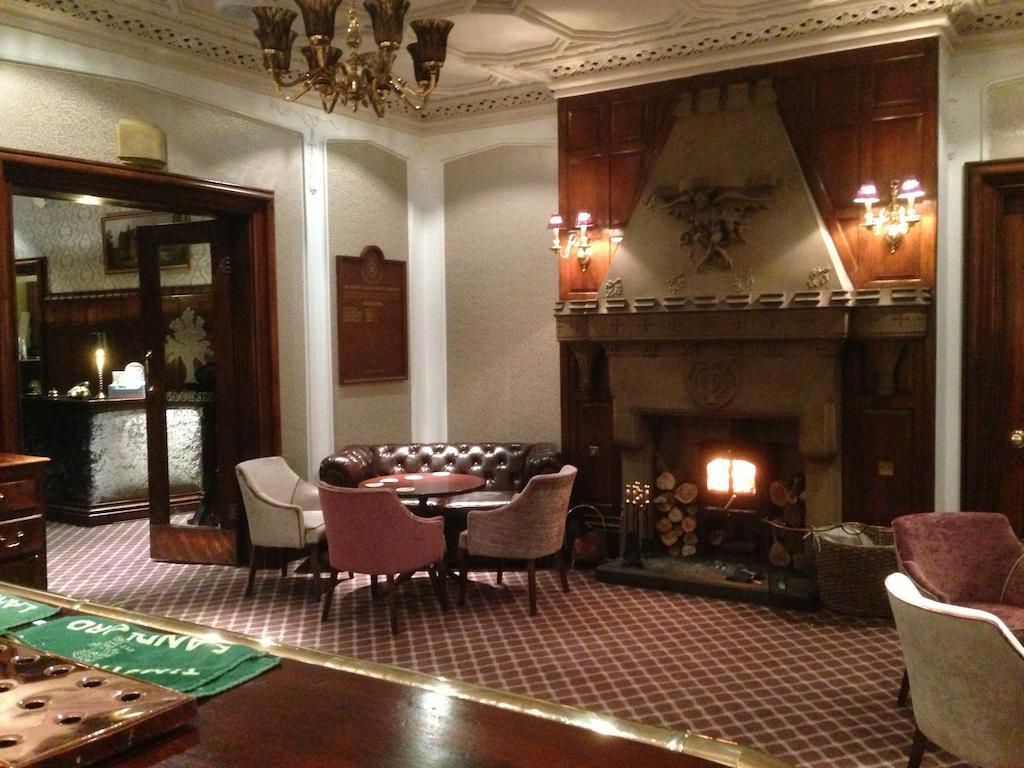 Oakwood Hall Hotel Bingley Εξωτερικό φωτογραφία
